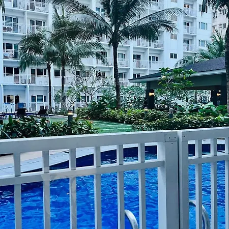 Gm Staycations By Maria Direct Access To Pool